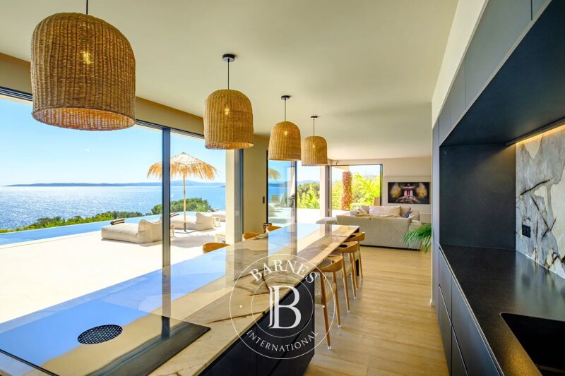 For Sale Villa | Les Issambres - picture 3