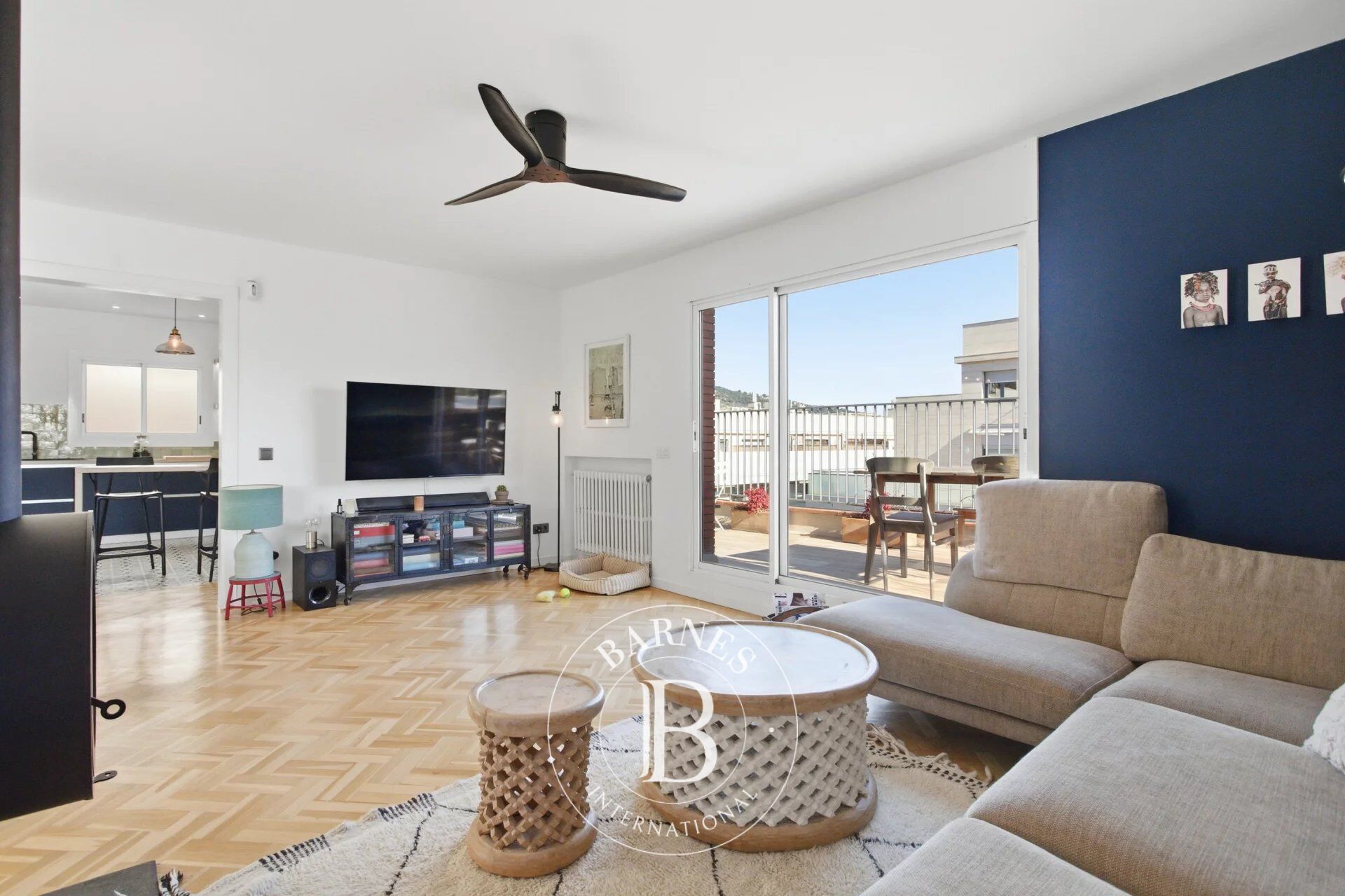 Luxury 5-Bedroom Penthouse with 130m² Terraces in Sarrià - picture 1