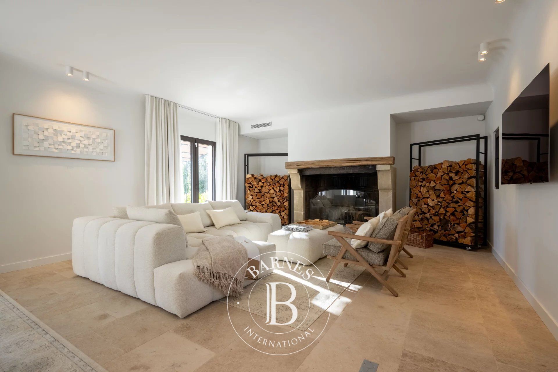 Luxury Villa 5 Bedrooms Valbonne - swimming pool - Jacuzzi - picture 2
