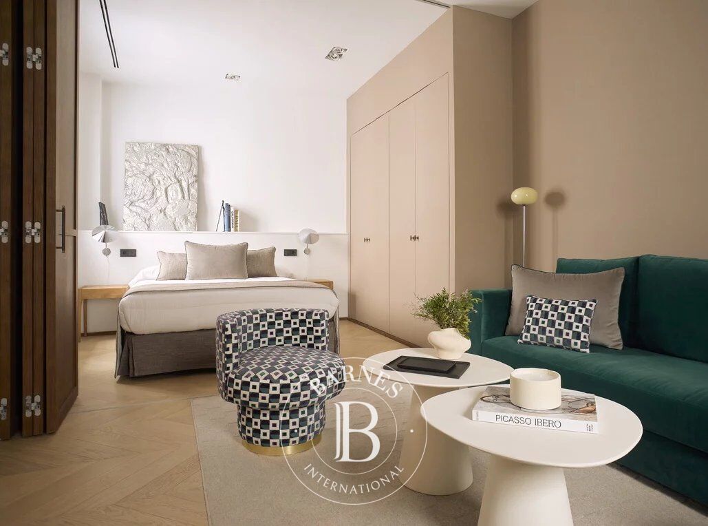 Studio de luxe exclusif dans un immeuble classique au cœur de Madrid – LOCATION TEMPORAIRE - picture 3