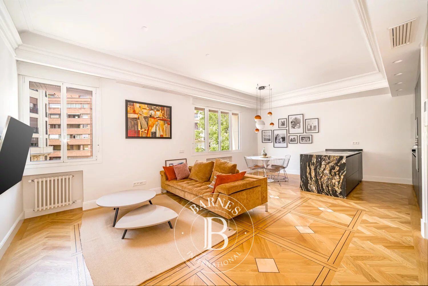 Madrid – Goya : Appartement de luxe avec 2 suites, entièrement meublé au cœur de Salamanca - picture 1