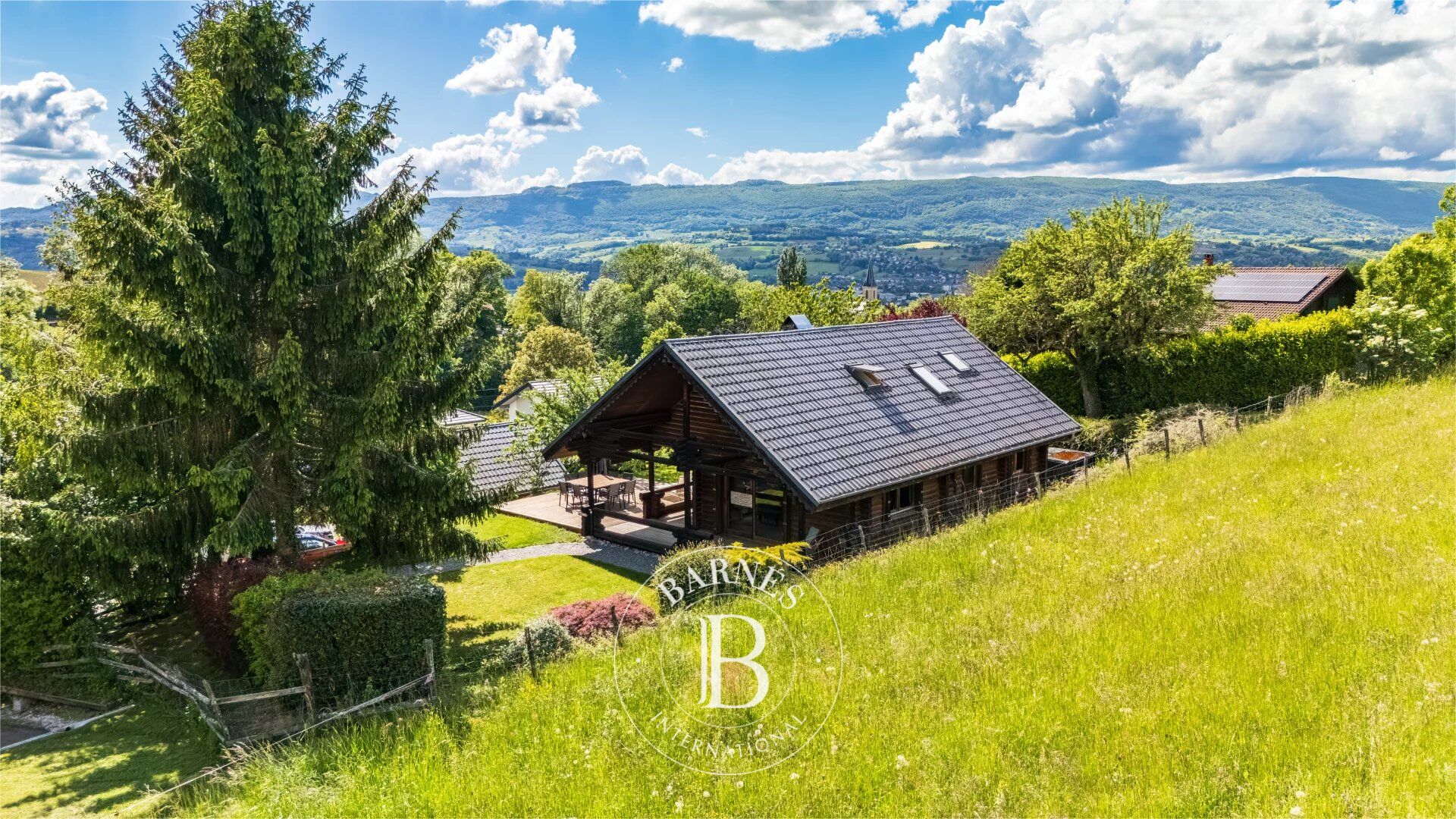 Chalet de charme entre Annecy et Aix-les-Bains - picture 3