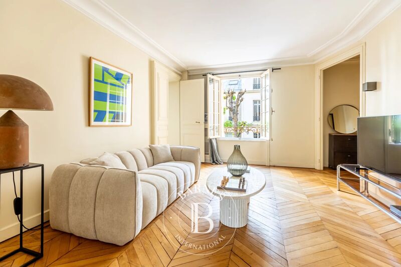 À vendre Appartement | Paris 8ème - picture 2