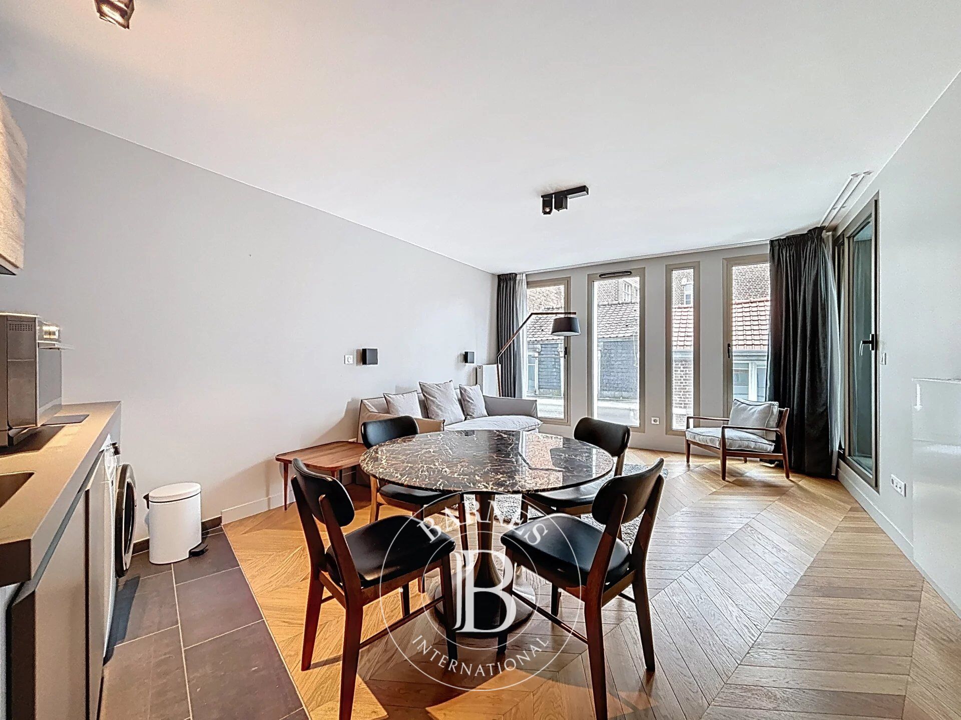 Le service location de la maison BARNES à Lille vous présente ce bien : - picture 2