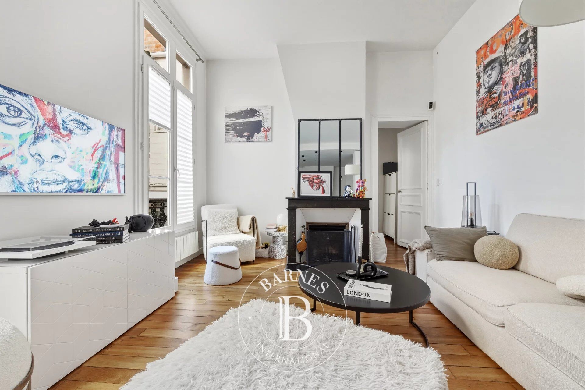 Paris 5th arrondissement – Saint-Jacques / Panthéon - 3-room apartment / 2 bedrooms - picture 2