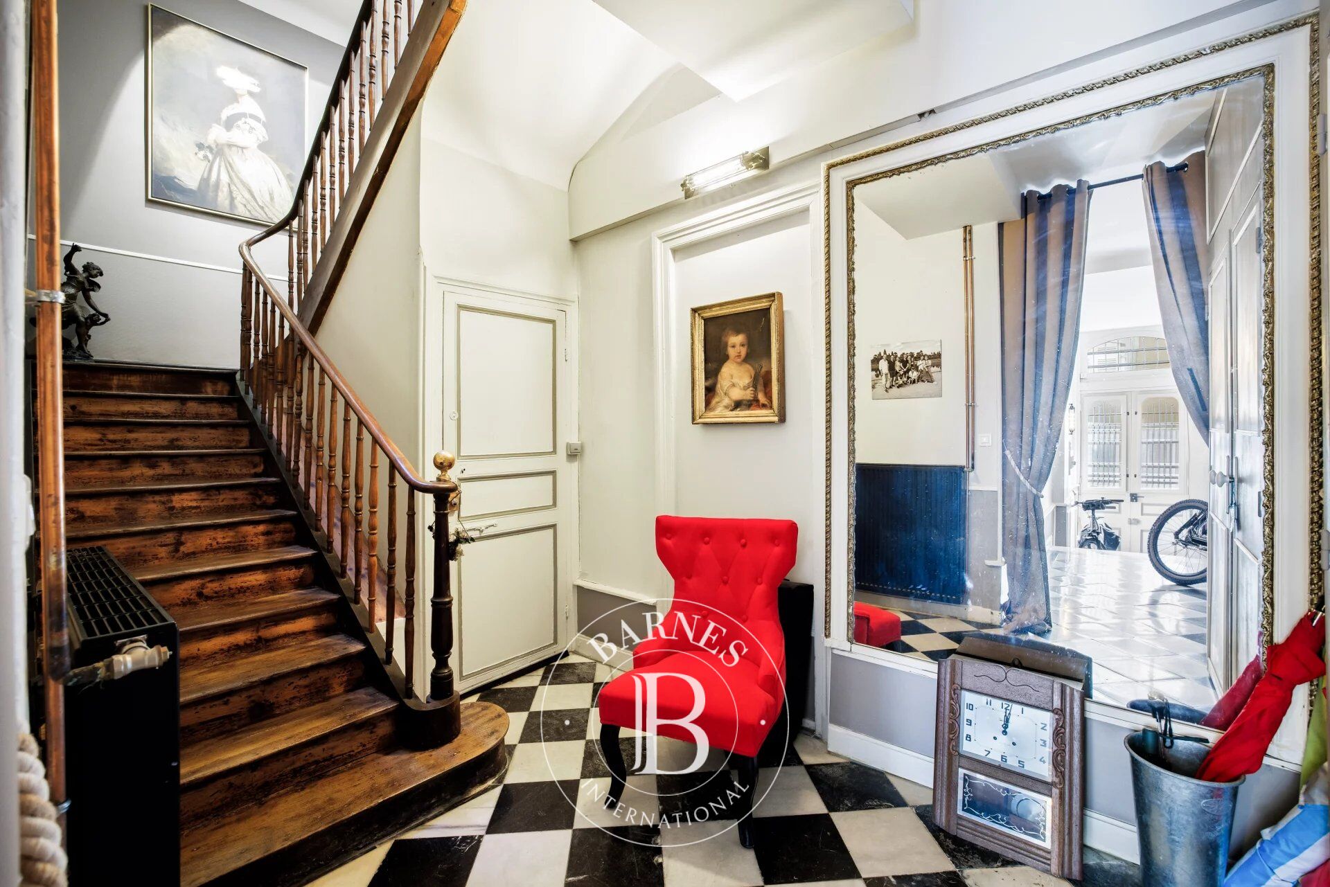 BIARRITZ PORT VIEUX, GRAND APPARTEMENT AVEC TERRASSE VUE MER DE 36 M² - picture 2