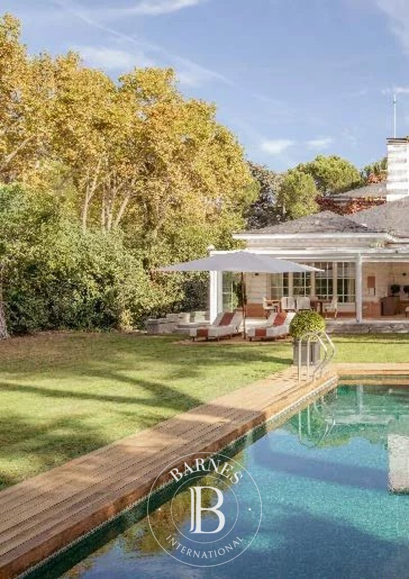 For Rent Villa | Madrid - picture 2
