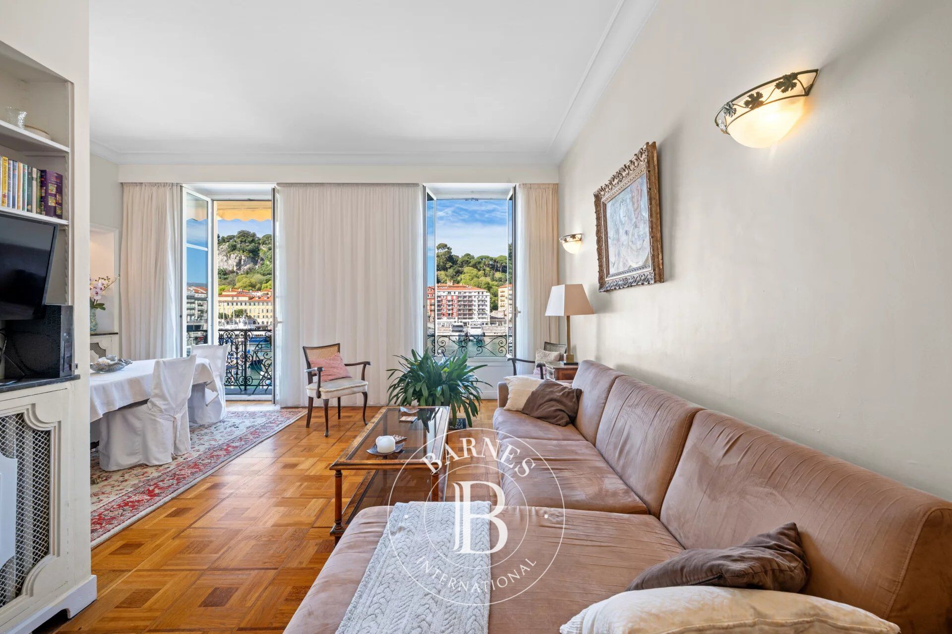 NICE – PORT LYMPIA – APARTMENT – PANORAMIC VIEW OVER THE HARBOR - picture 3