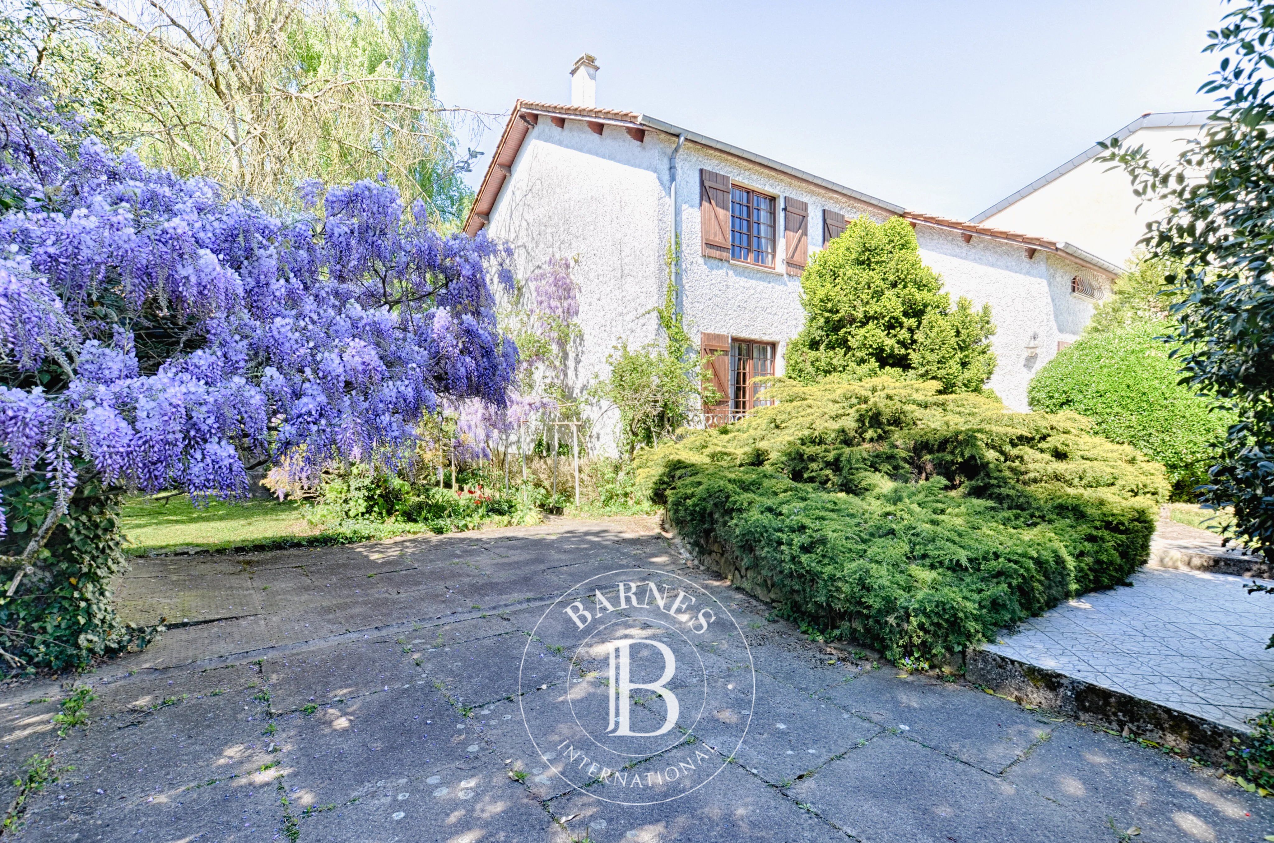 Casa Manom - picture 1