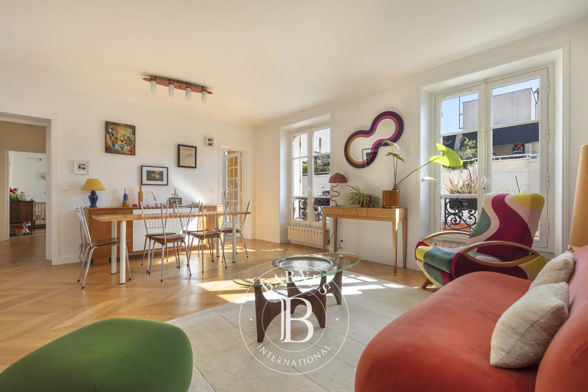 Lisière Marais - Étage élevé - Trois pièces entièrement rénové - picture 2