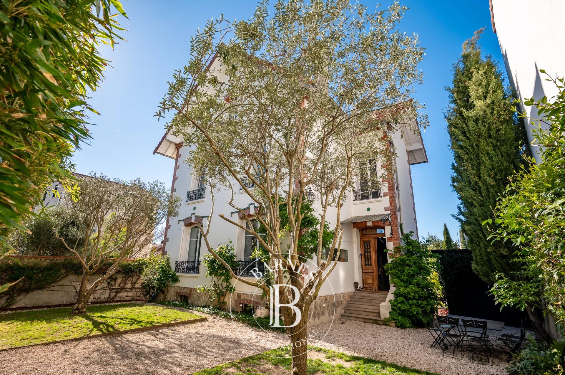 Haus Nanterre - picture 1