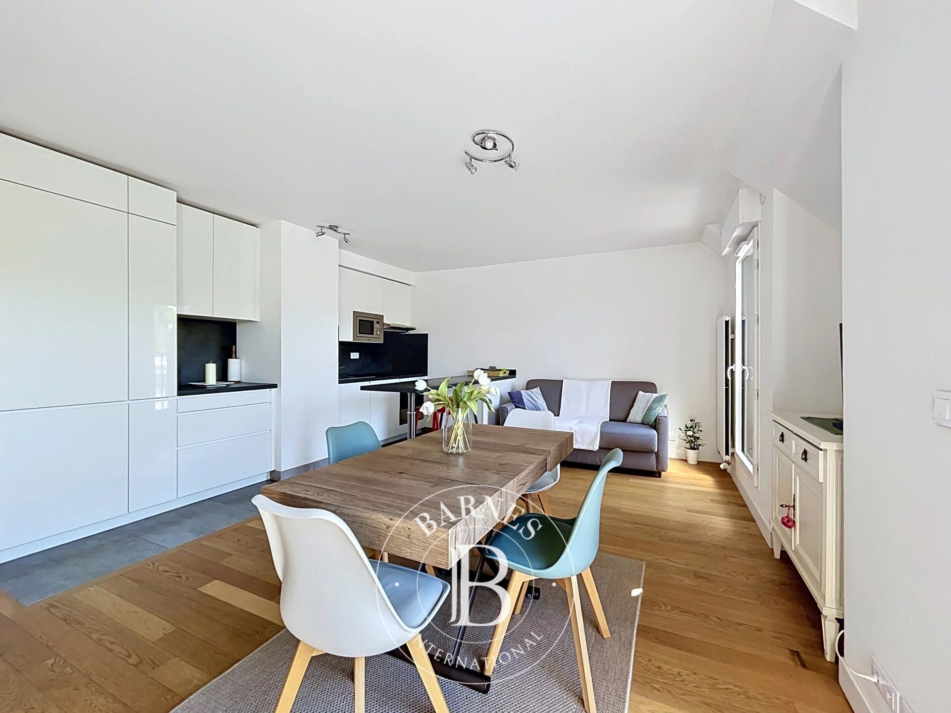 Le service location de la Maison BARNES vous propose ce bien : - picture 2