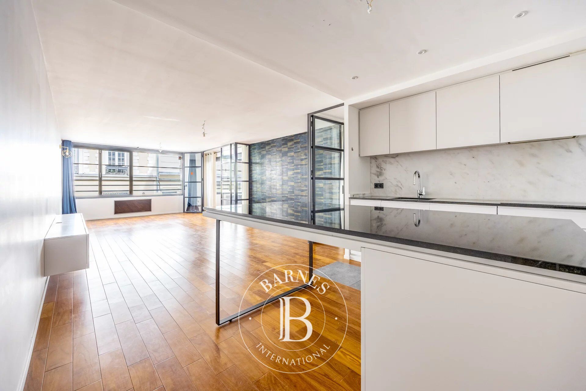 Off market - Charonne - Fully renovated 2-bed apartment – Feel of a loft - picture 1