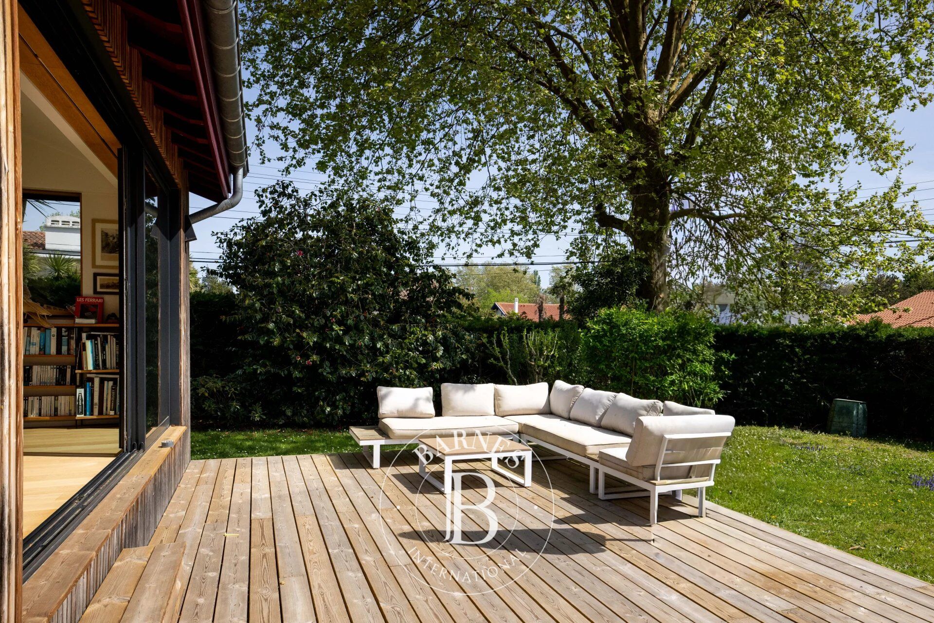 ANGLET PROCHE BIARRITZ, MAISON RÉNOVÉE DE 176 M² - picture 1