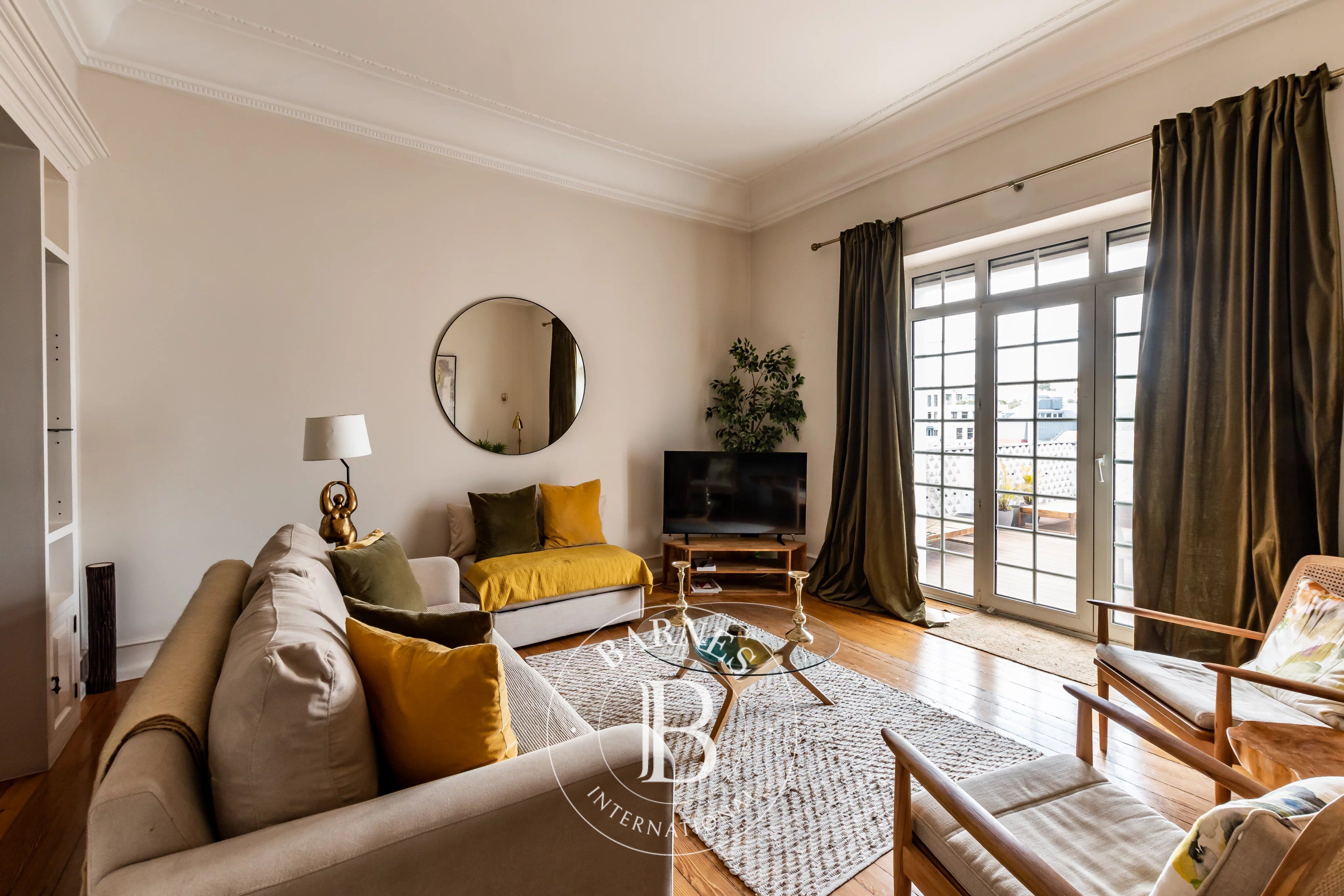 For Rent - picture 2