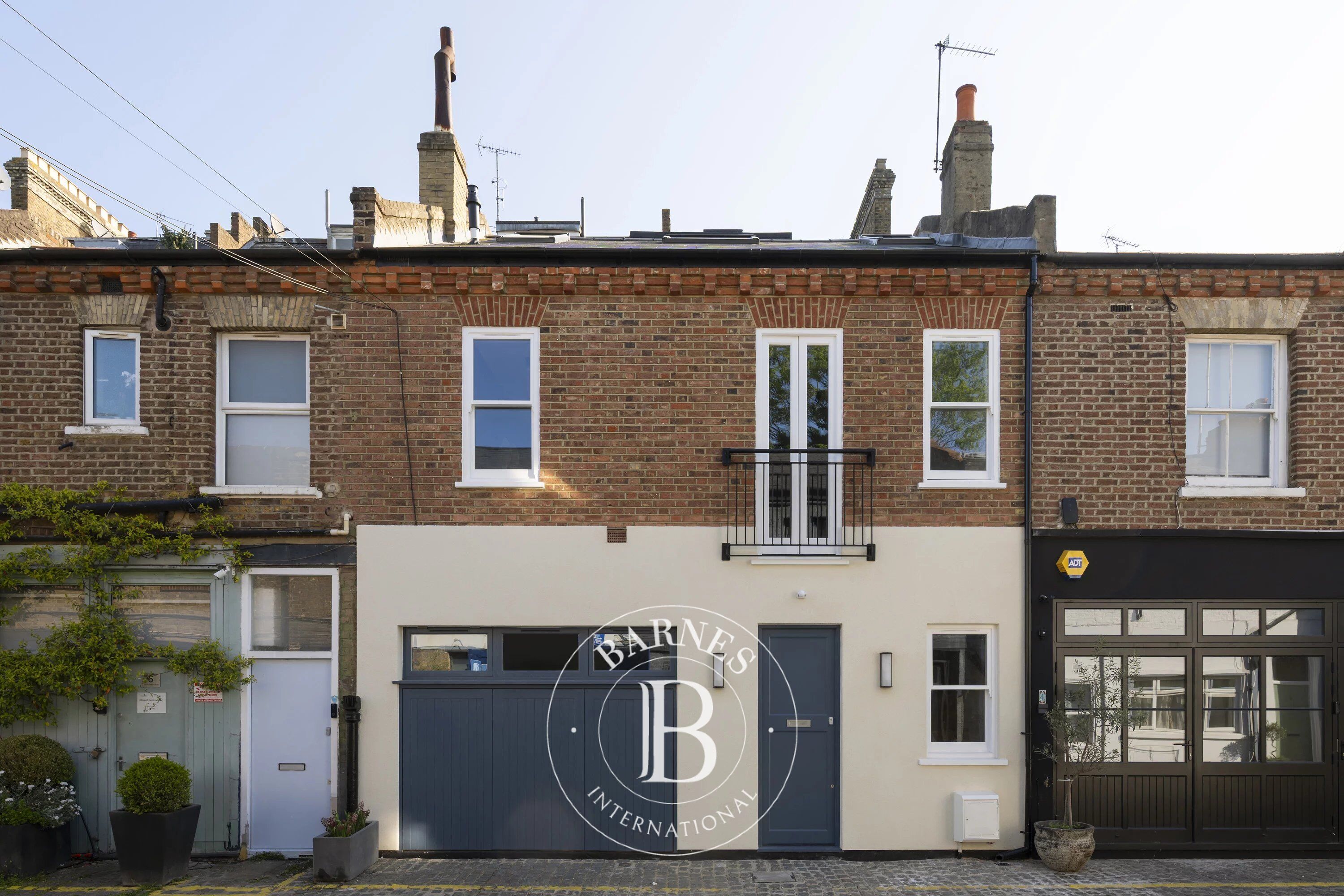 Casa London - picture 3
