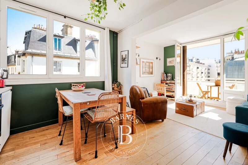 À vendre Appartement | Paris 18ème - picture 2