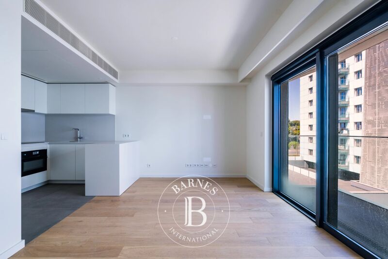 For Rent Apartment | Avenidas Novas - picture 2