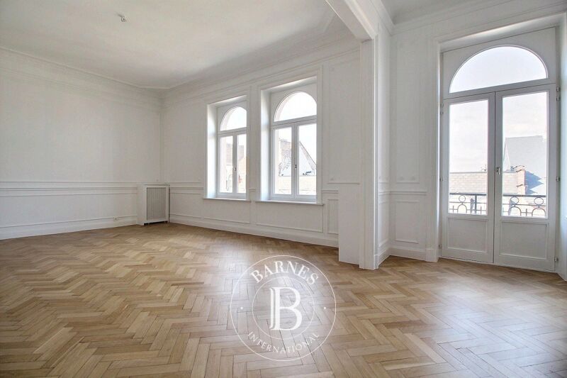 À louer Appartement | Etterbeek - picture 2