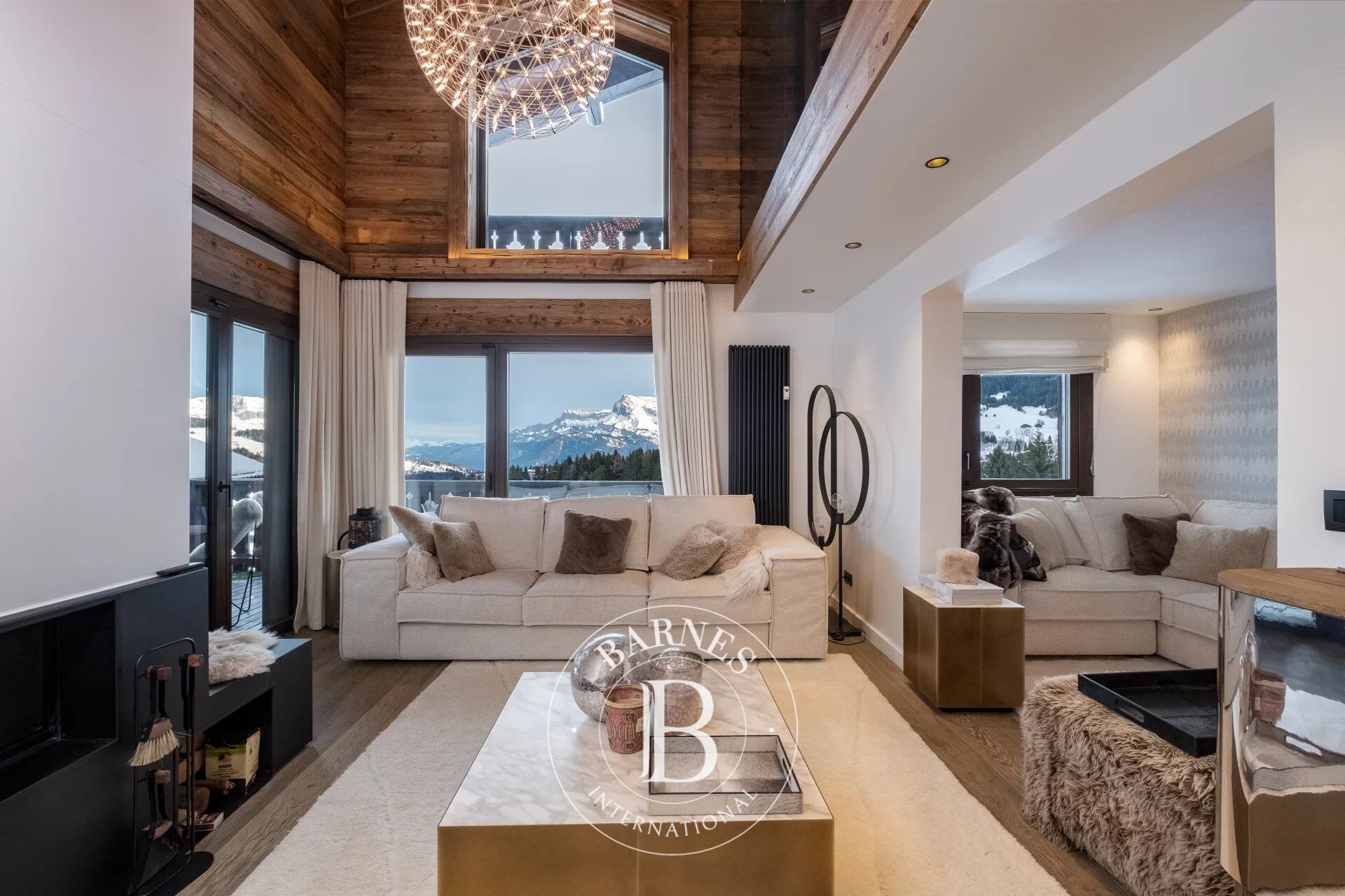 Luxury Duplex Apartment – 4 Bedrooms – Ski-in/Ski-out Location - picture 1