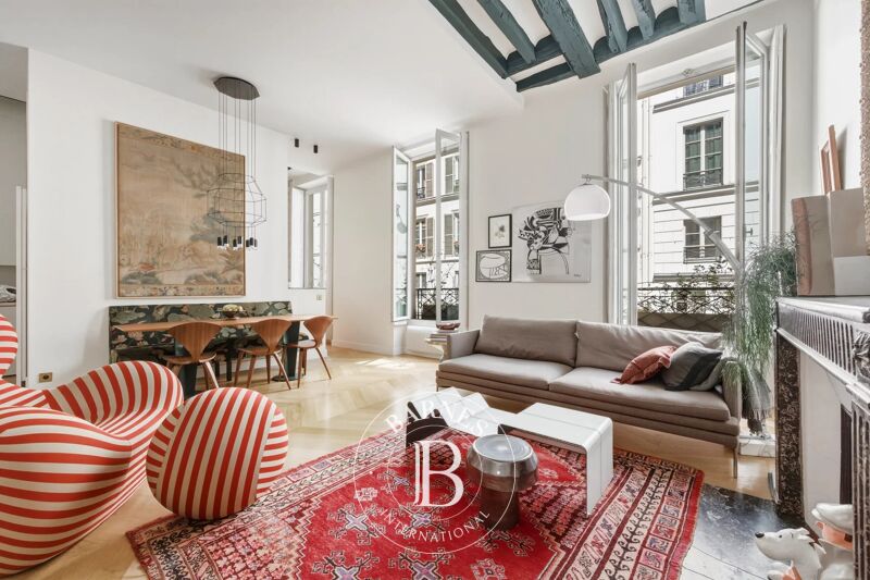 For Sale Apartment | Paris 3ème - picture 2