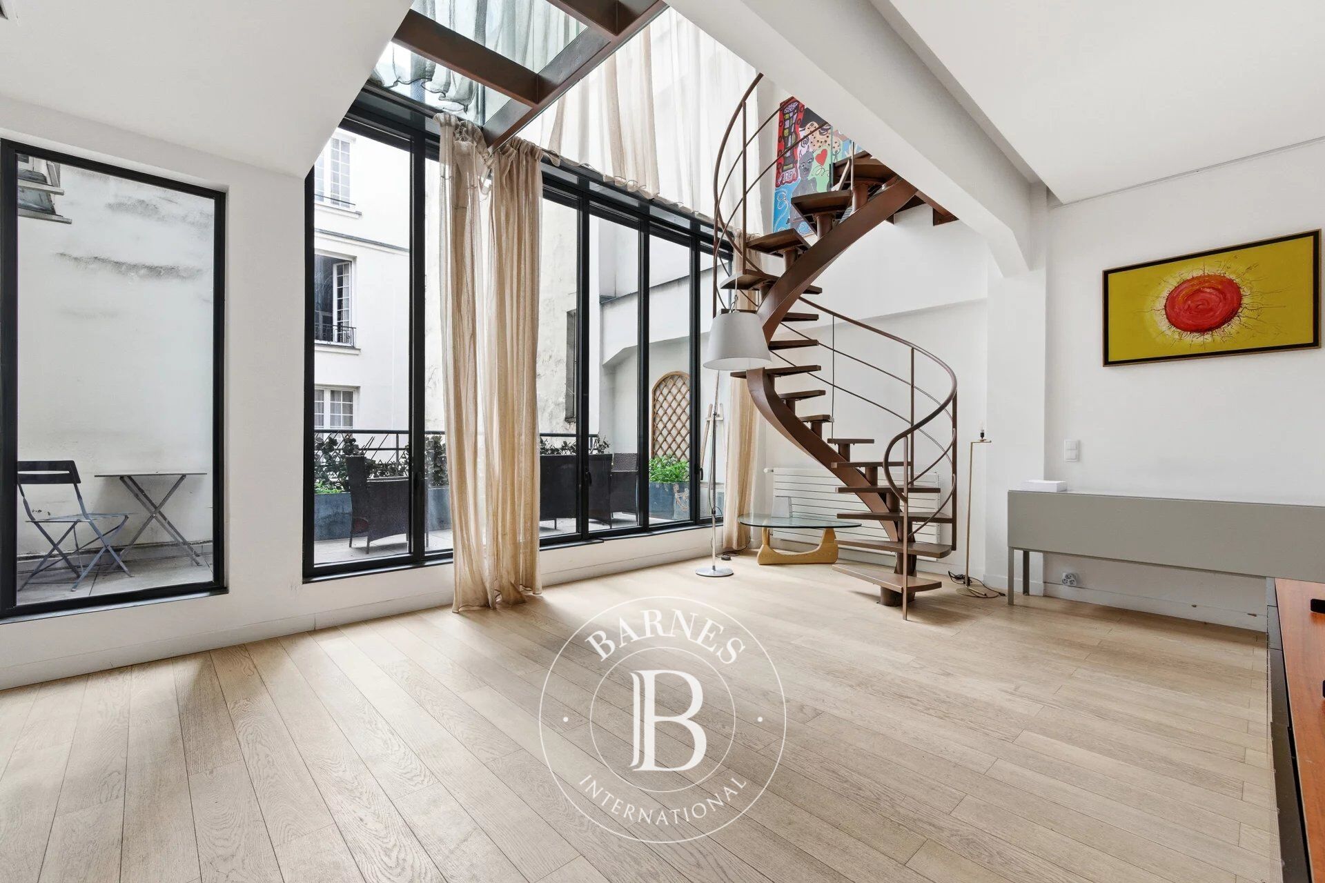 Apartment for sale - Paris 4 - Hôtel de Ville - 2 bedrooms - Terrace - picture 1