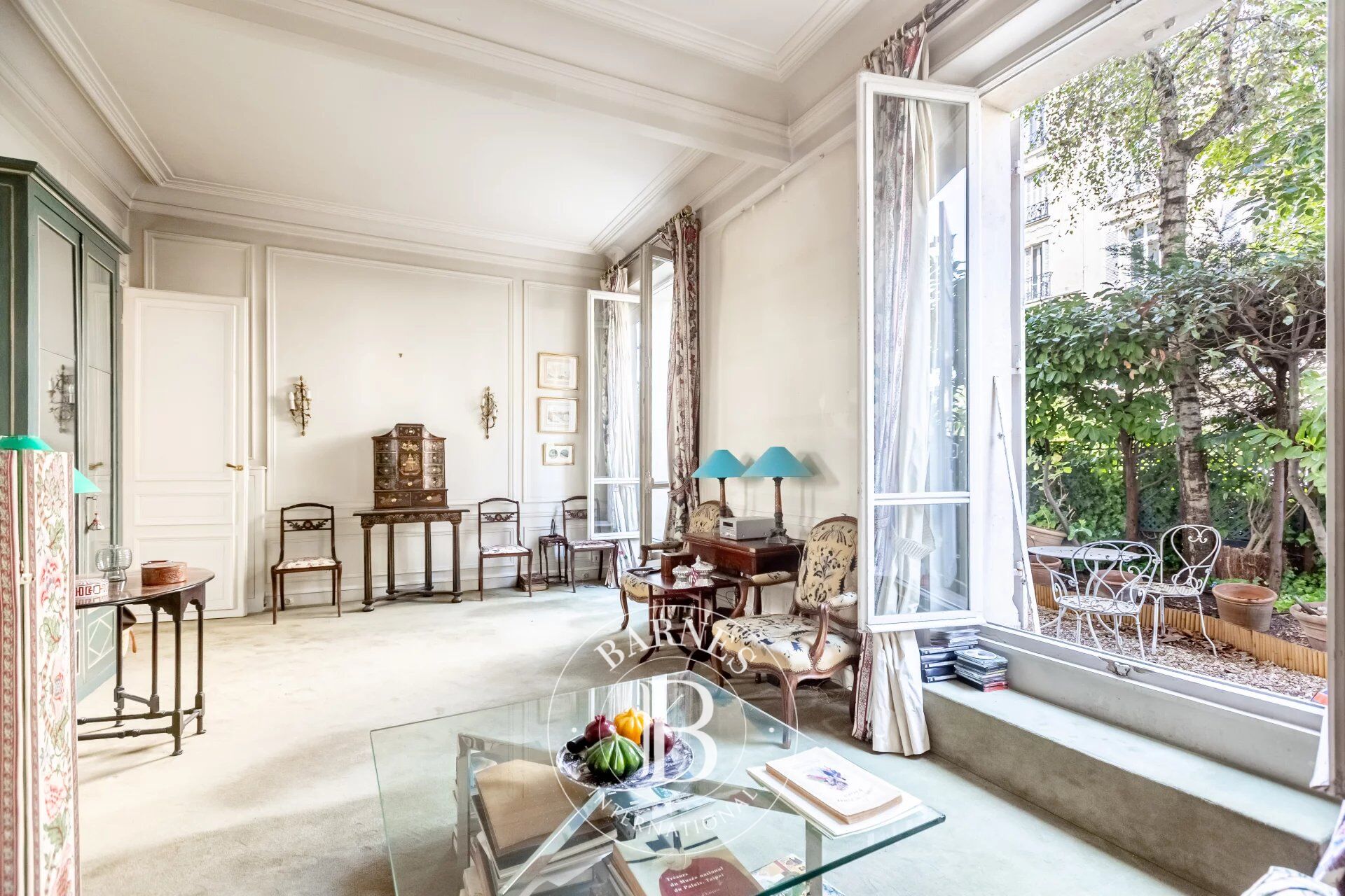 Paris 16 - Président Wilson / Marceau - Esprit maison de ville - Ancien - A rénover - picture 3