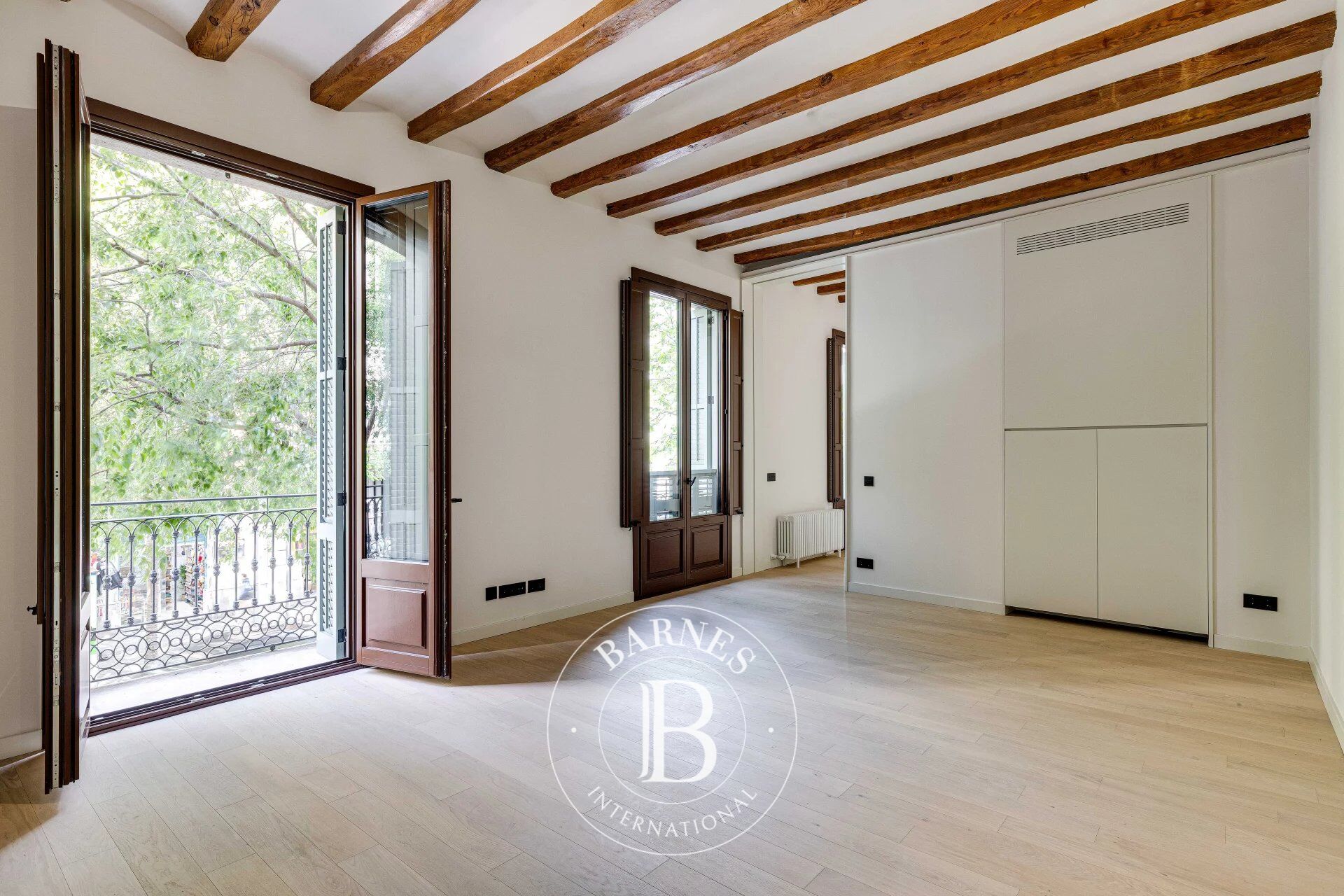 Appartement exclusif sur la Rambla de Catalunya - picture 2
