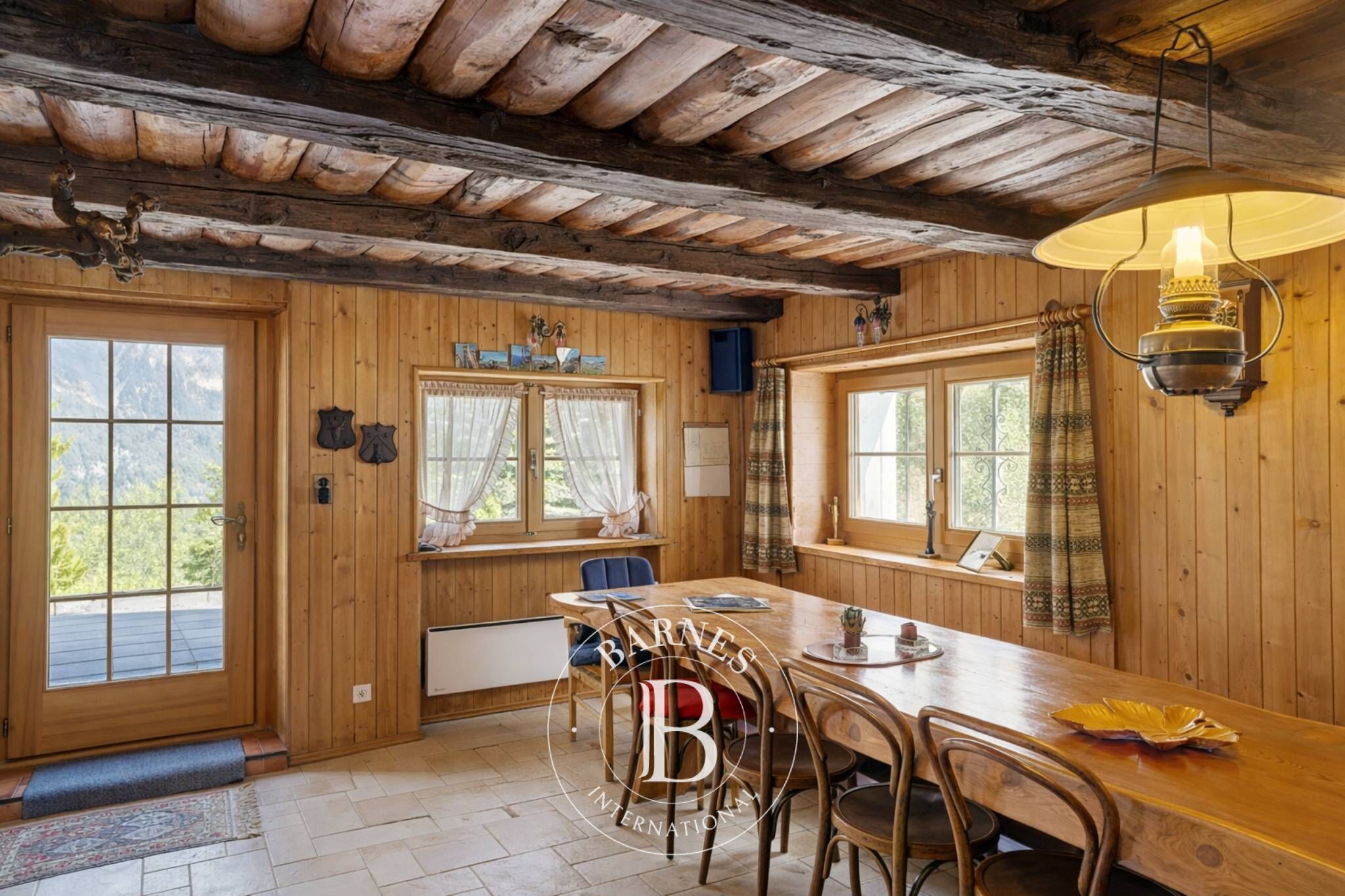 Chalet de caractère aux Mayens-de-Chamoson - picture 2