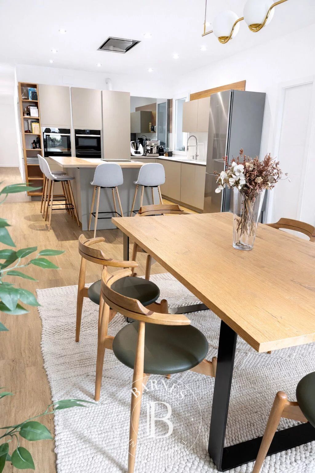 Elegante Familienwohnung mit großzügigen Wohnbereichen in Ibiza, Retiro - picture 3