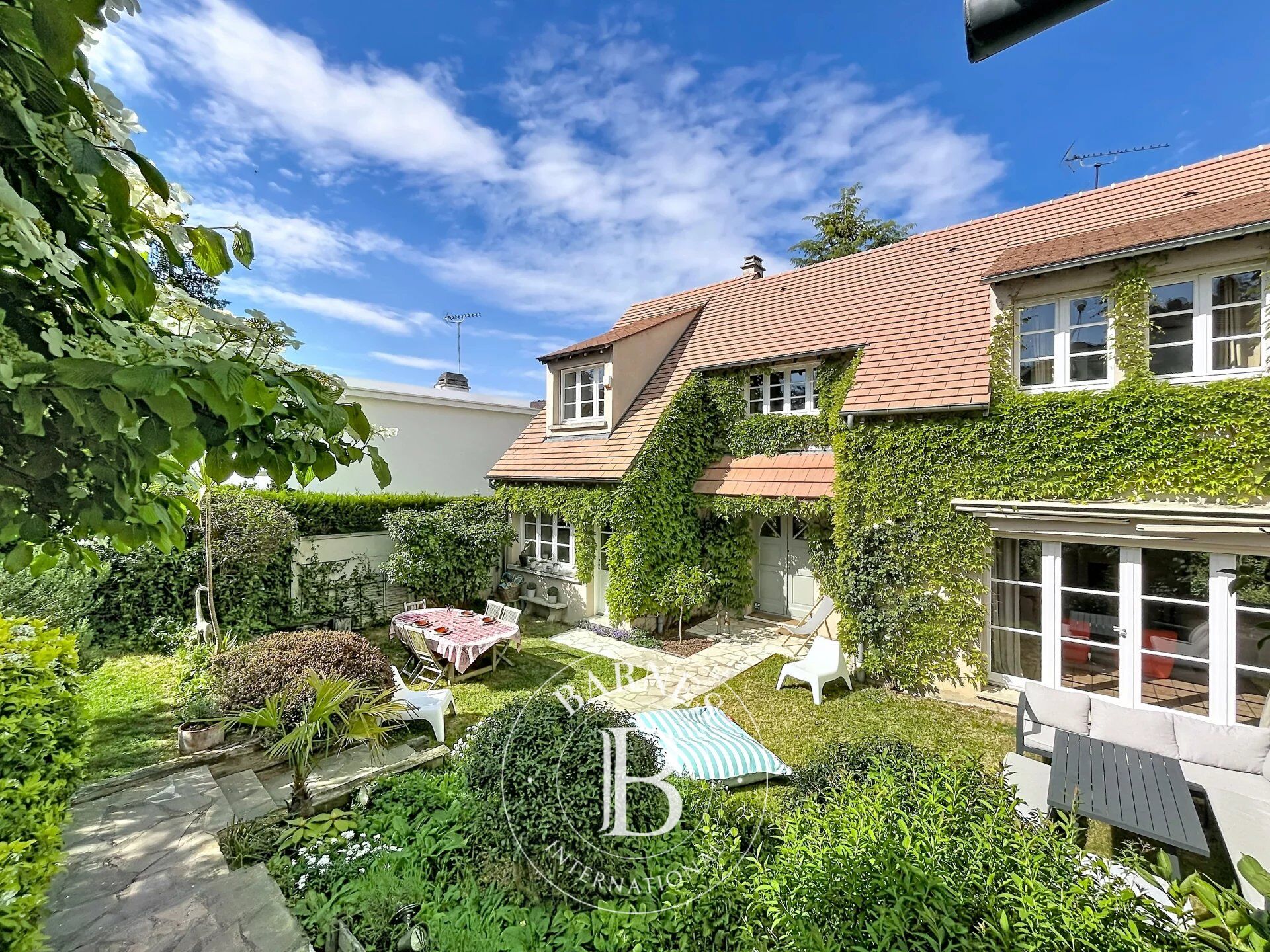 Le service location de la Maison BARNES vous propose ce bien : - picture 1