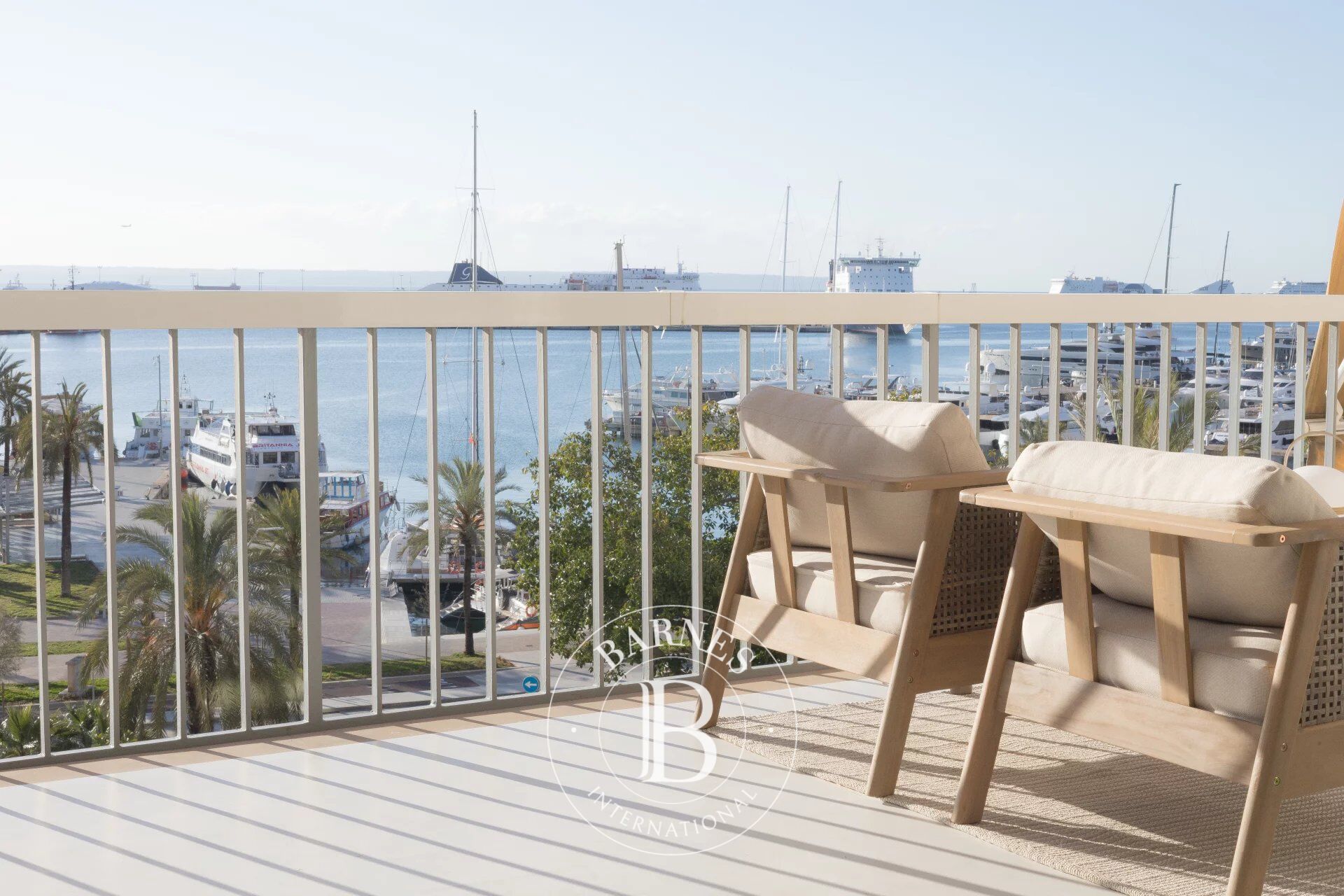 Appartement de luxe en première ligne sur le Paseo Marítimo avec vue sur la mer et la cathédrale - picture 2