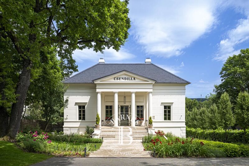 For Sale Mansion | Budapest II. kerülete - picture 1