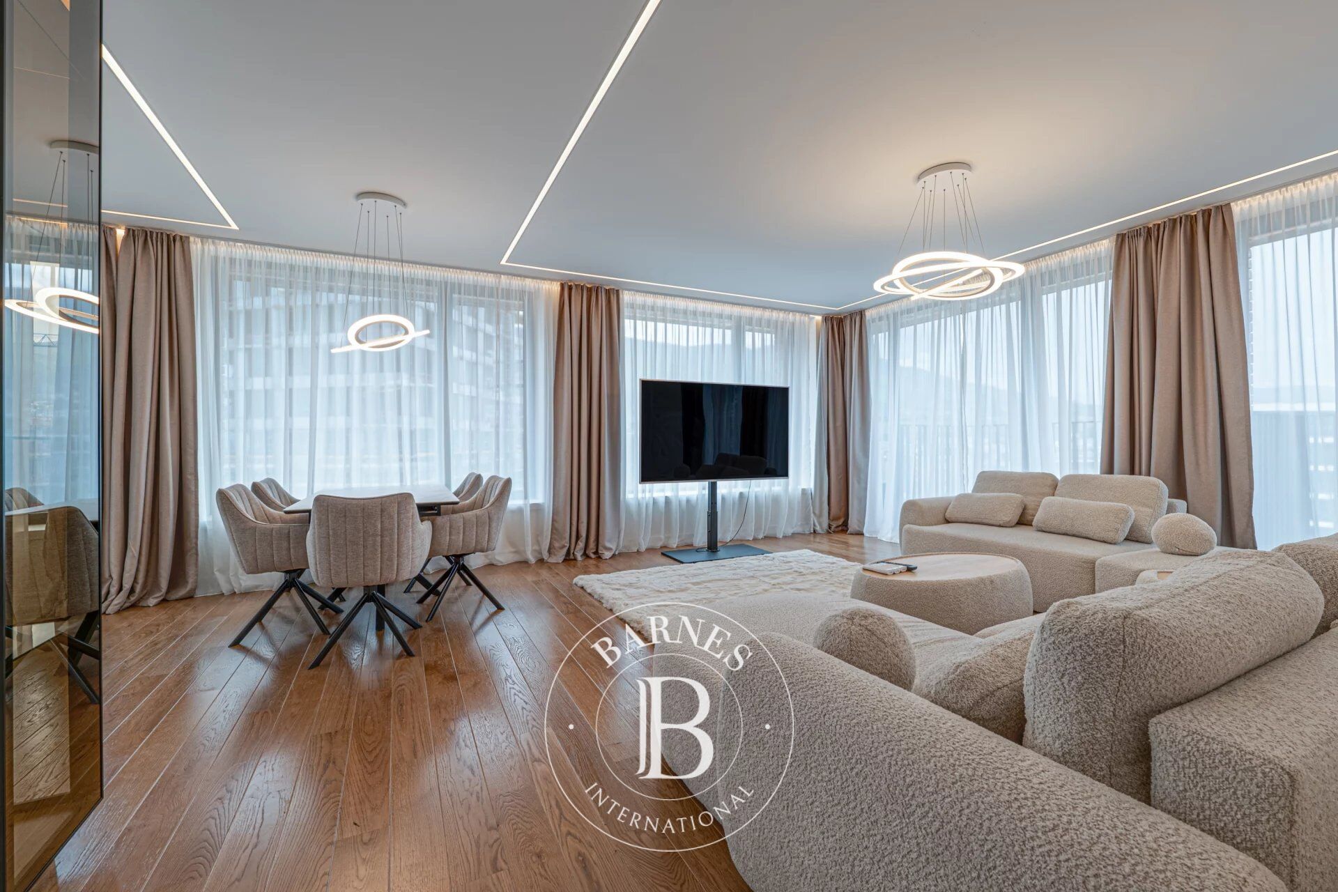 Elegant two-bedroom apartment in \