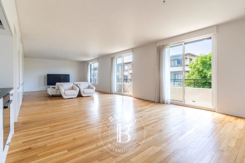 For Sale Apartment | Neuilly-sur-Seine - picture 1