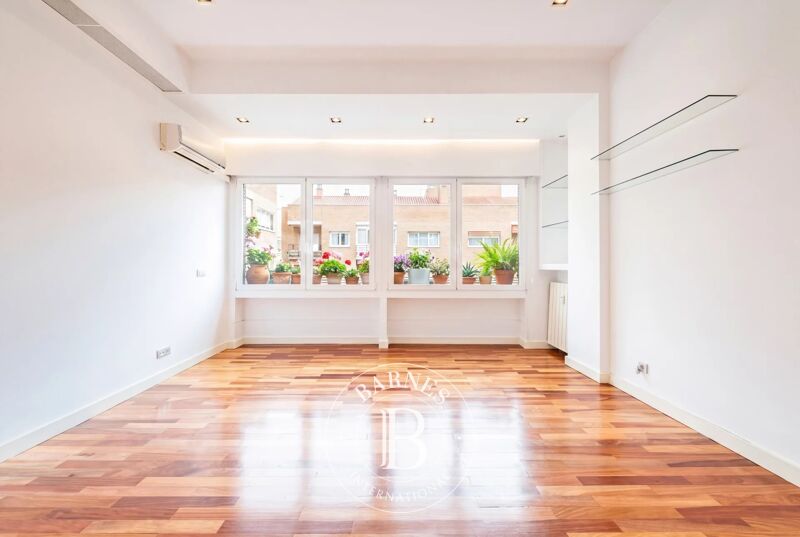 For Rent Apartment | Madrid - picture 1