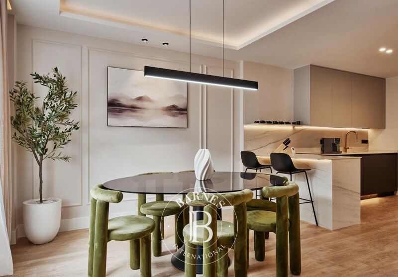 For Sale Apartment | Madrid - picture 2