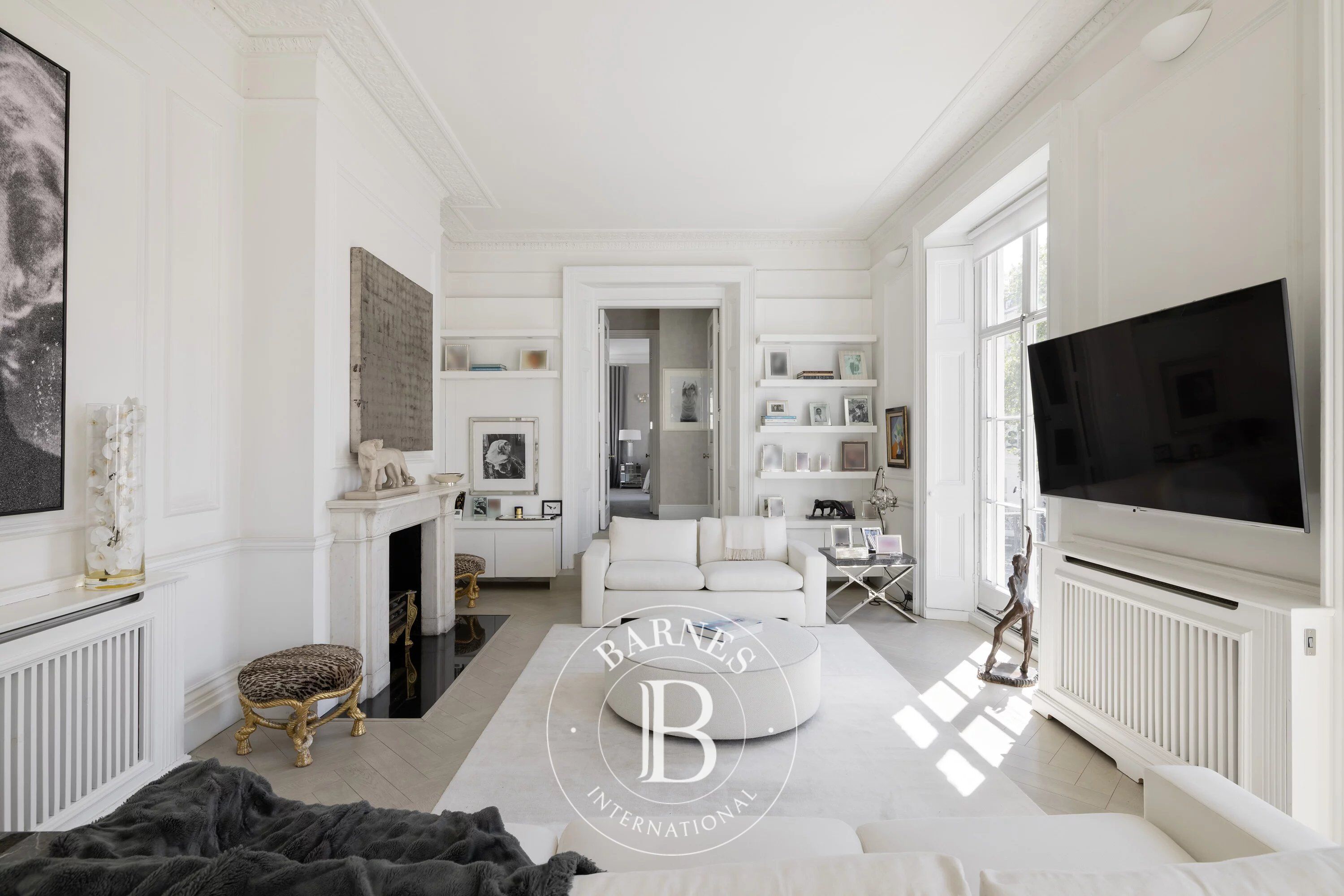 Eaton Place, Belgravia - picture 2