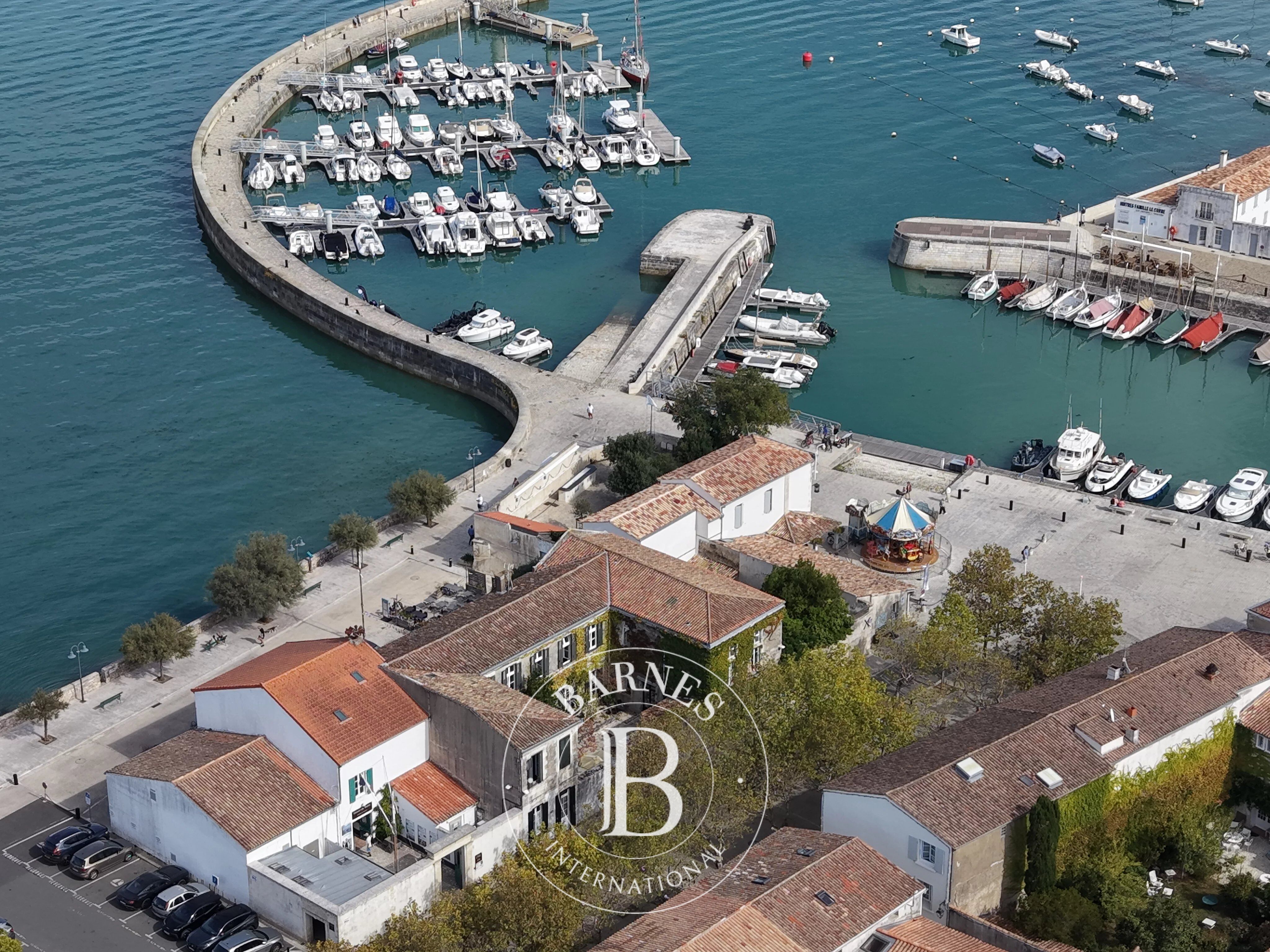 Ensemble immobilier à vendre sur le port - La Flotte - picture 3