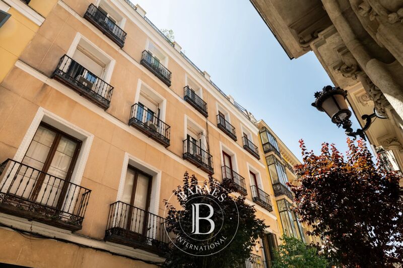 For Sale Apartment | Madrid - picture 2