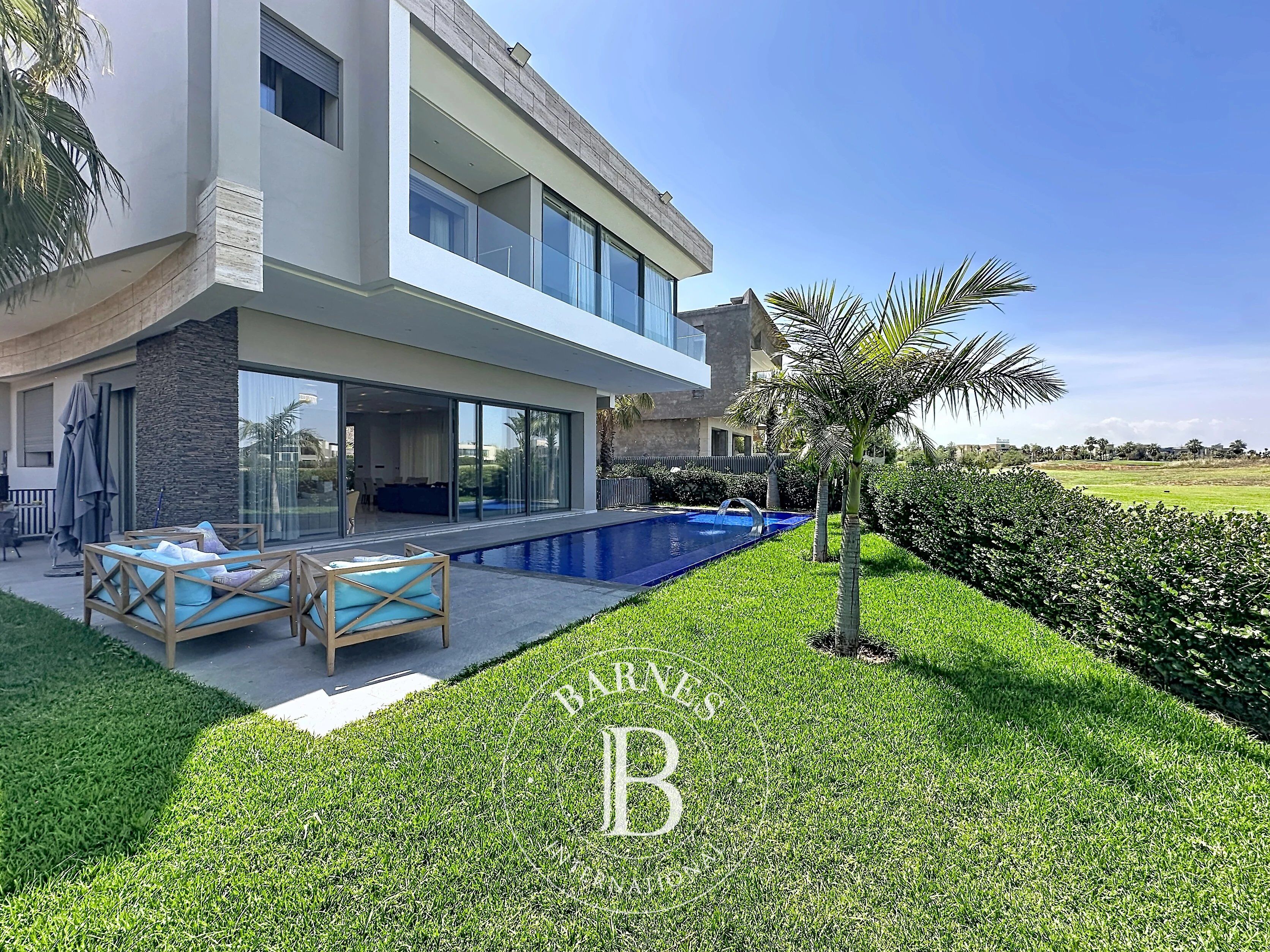 GOLF ARGAN – MAGNIFICENT VILLA FRONT GOLF FOR SALE - picture 2