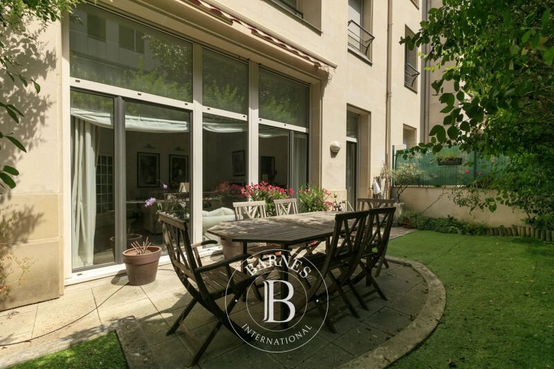 For Sale Apartment | Issy-les-Moulineaux - picture 1