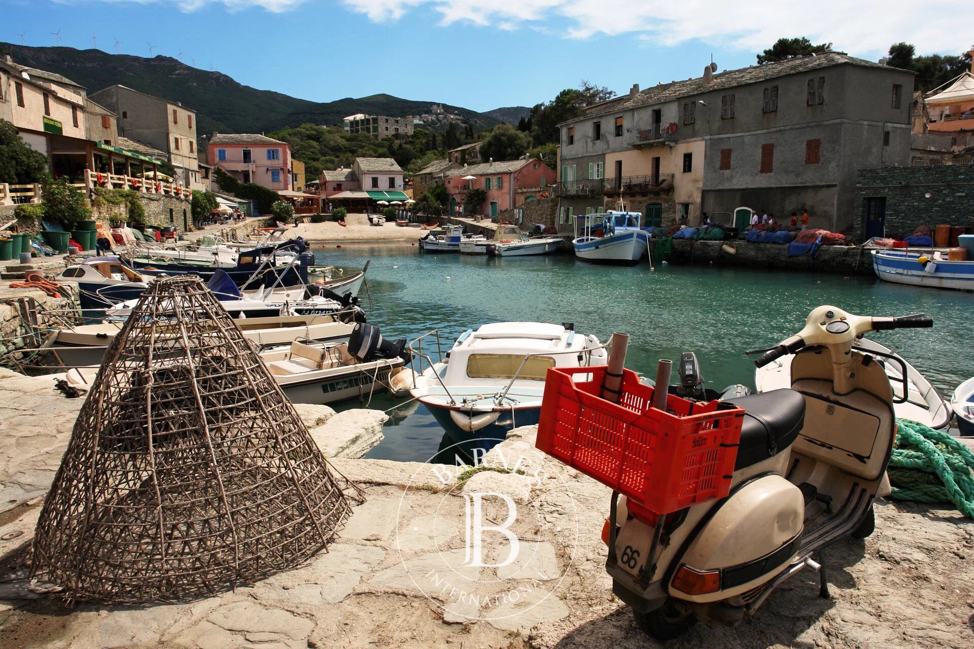 Cap Corse, Centuri, Building plot, close to port, walking distance to beaches, rare location, preserved natural setting - picture 3