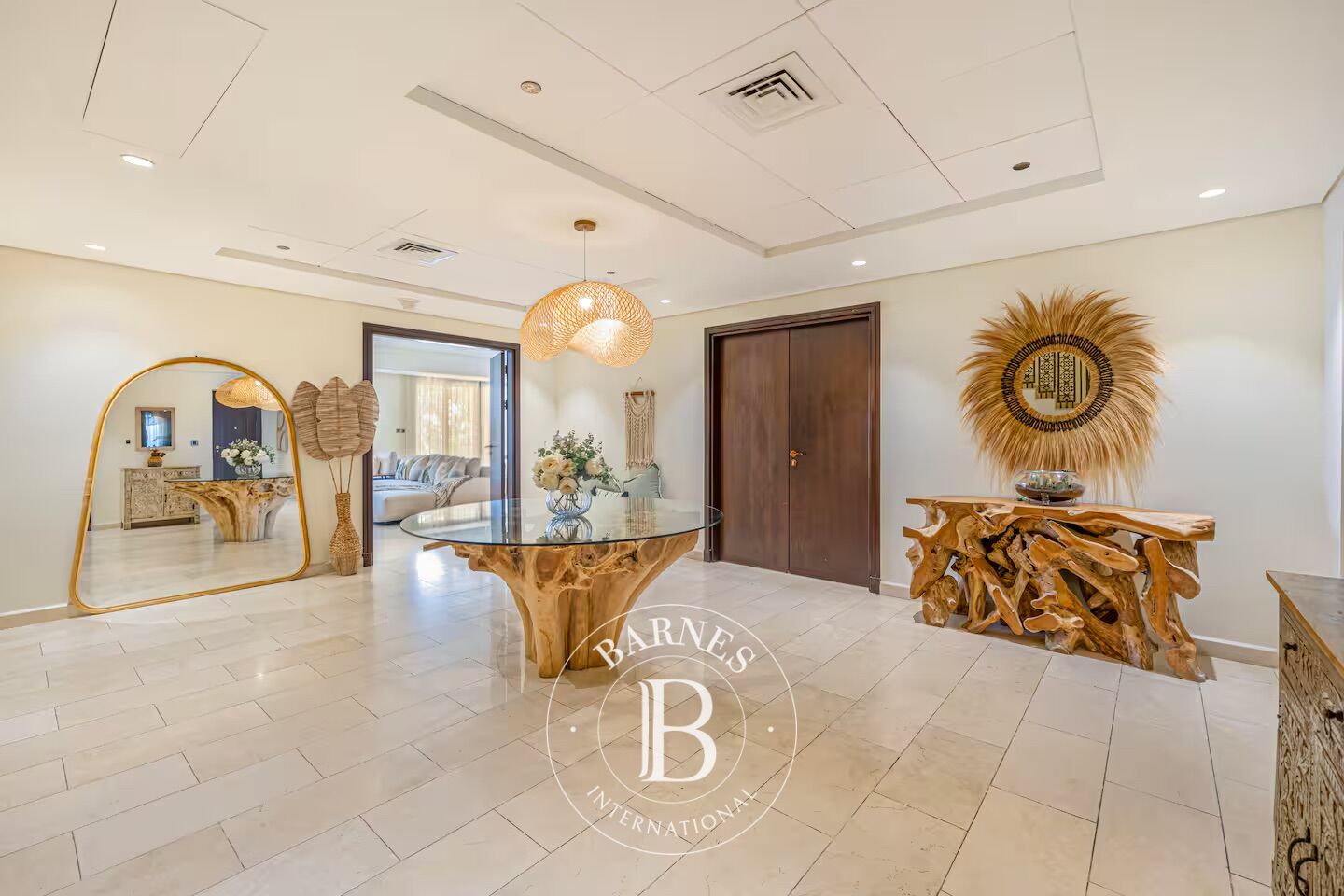5 Bedroom Villa to rent in Palm Jumeirah - picture 2