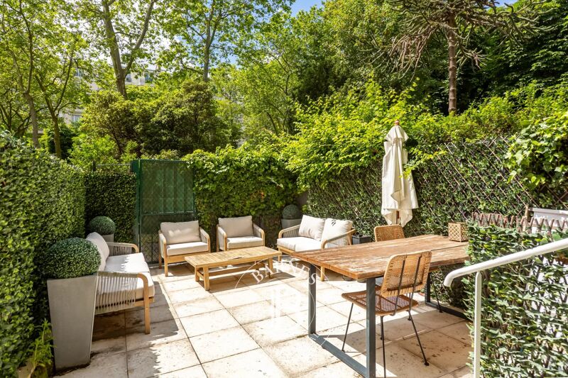 For Sale Apartment | Neuilly-sur-Seine - picture 1