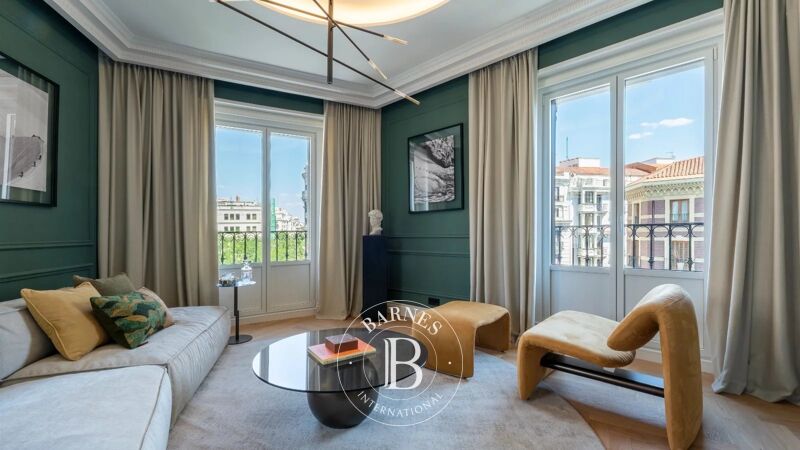For Sale Apartment | Madrid - picture 2