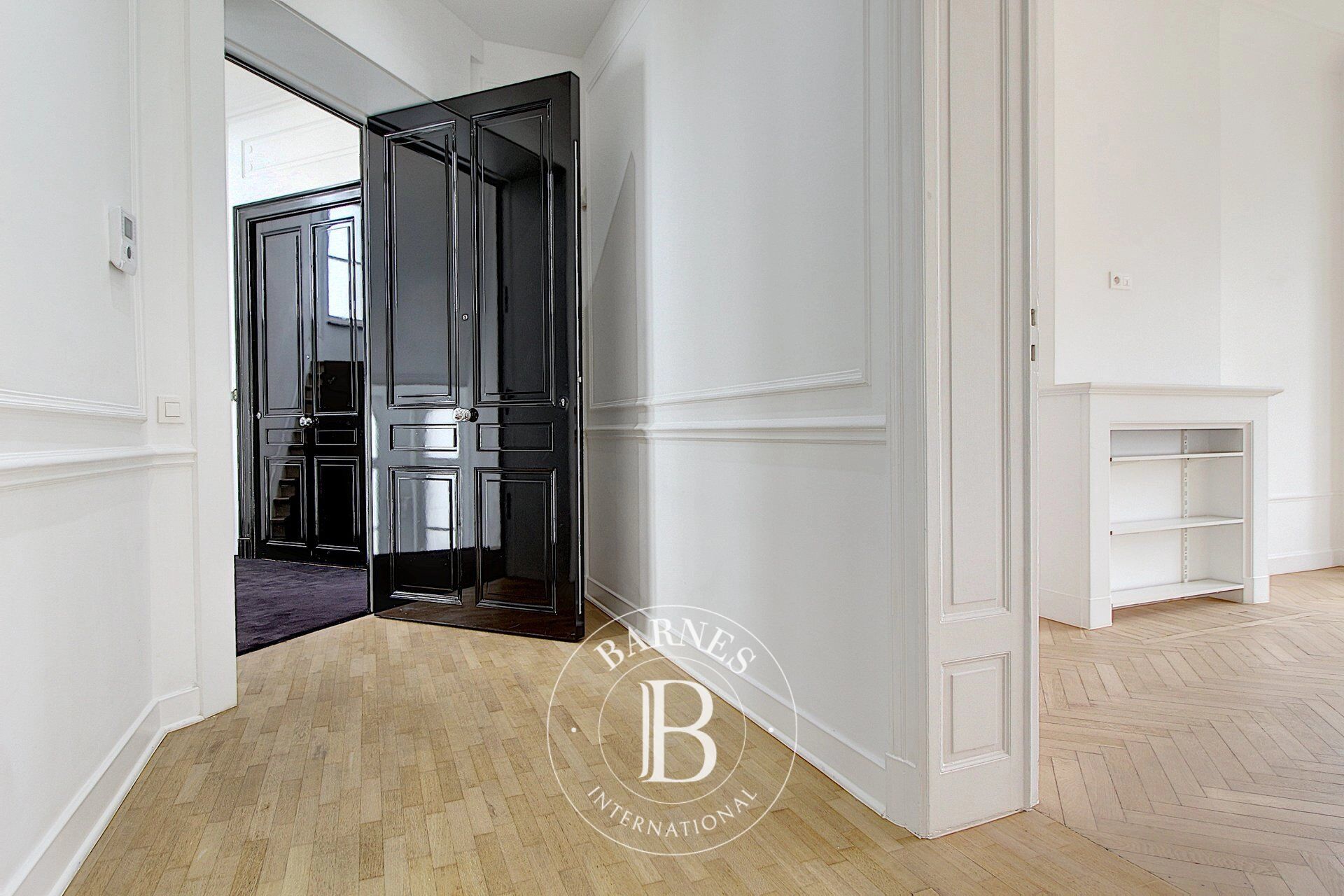 Cinquantenaire - Appartement 3 chambres - picture 2