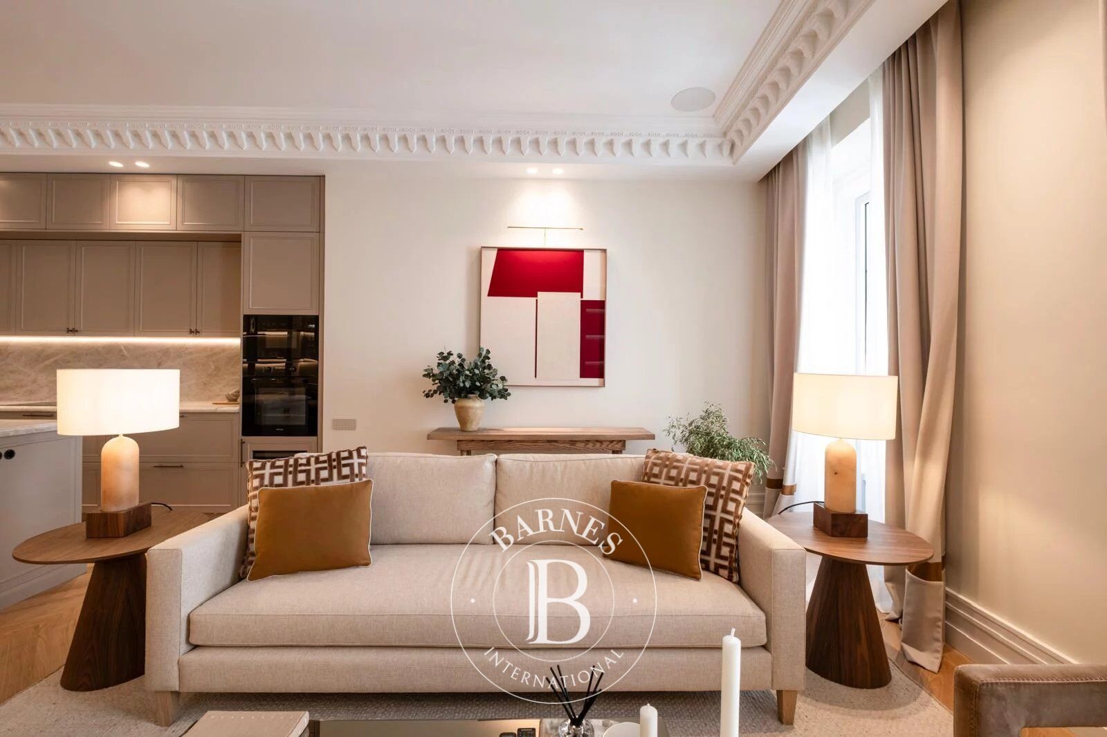 À étrenner · Meublé · 3 suites · 2 parkings dans l’immeuble · Recoletos · Prestations premium - picture 3
