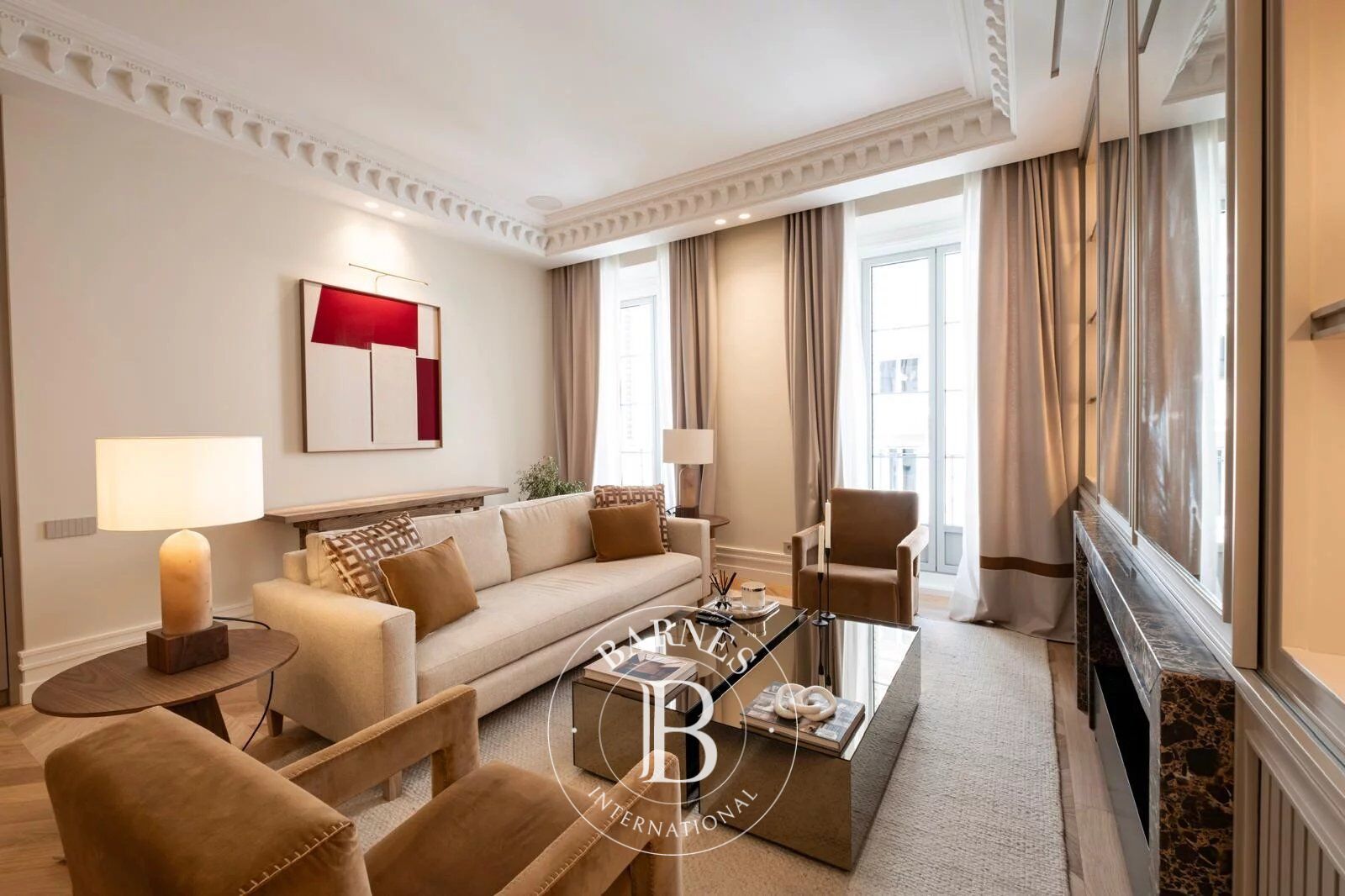 À étrenner · Meublé · 3 suites · 2 parkings dans l’immeuble · Recoletos · Prestations premium - picture 1