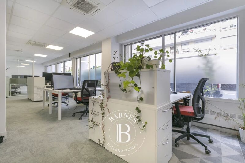For Sale Office | Paris 15ème - picture 2